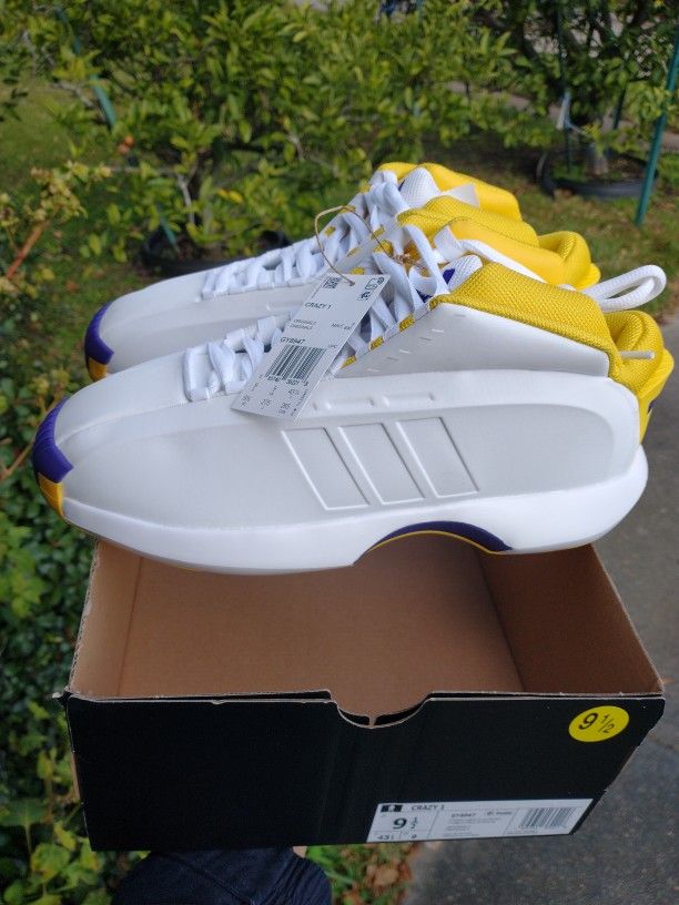 New Adidas Crazy 1 Kobe Men Size 9.5