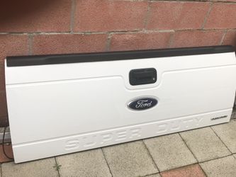 Tail gate 2015 Ford F-250