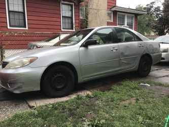 2006 Toyota Camry Le 4DR sedan