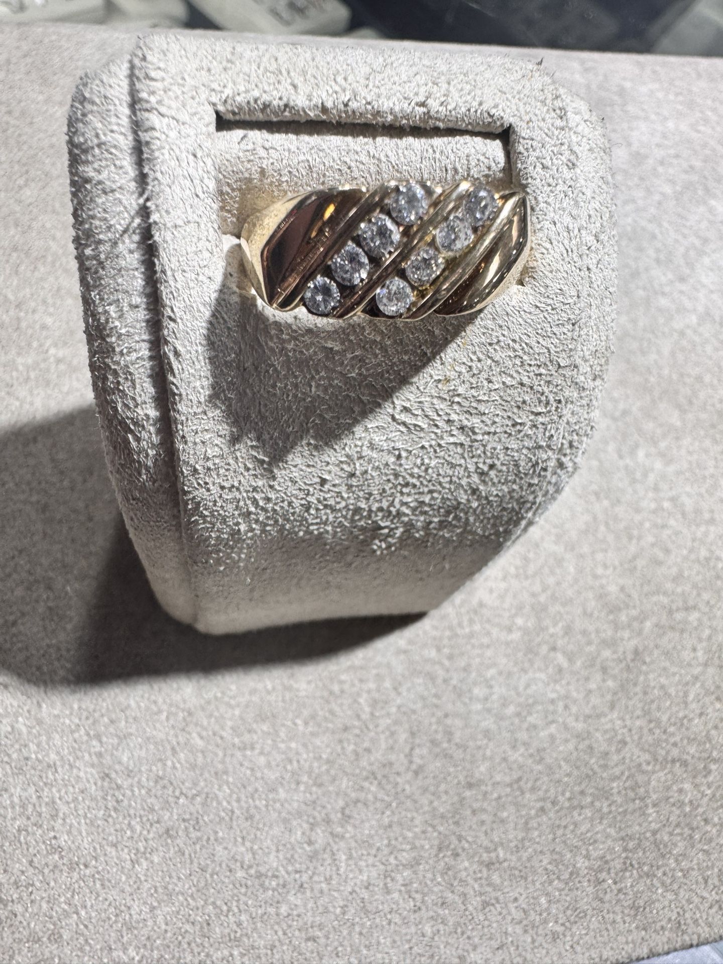 14k Diamond Wedding Band