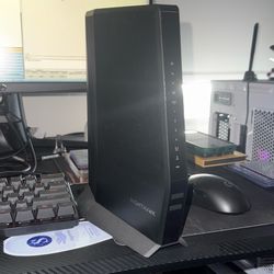 NETGEAR - Nighthawk AX6000 Router with 32 x 8 DOCSIS 3.1 Cable Modem - Black
