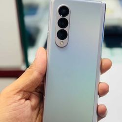 Samsung galaxy Z Fold 3 Unlocked 