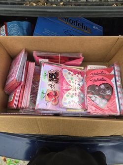 Valentines Cards Lot of 100