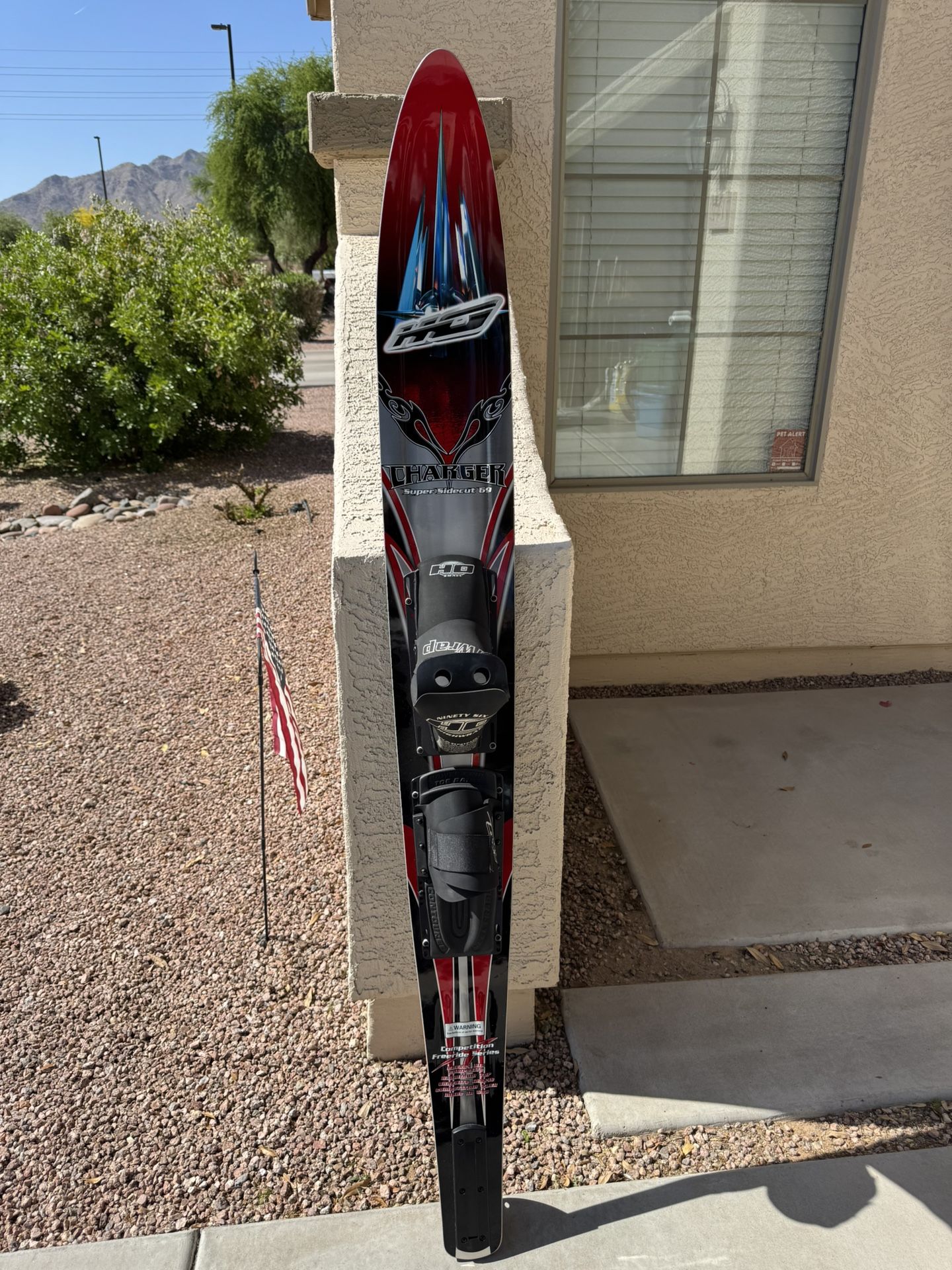 HO Charger Super Sidecut 69 Water Ski