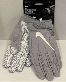 Nike Superbad 5.0 Football Gloves Gray Men’s Size 2XL CJ9339-015 New 