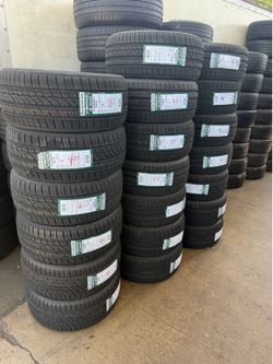 235/40ZR18 Rockblade Tires