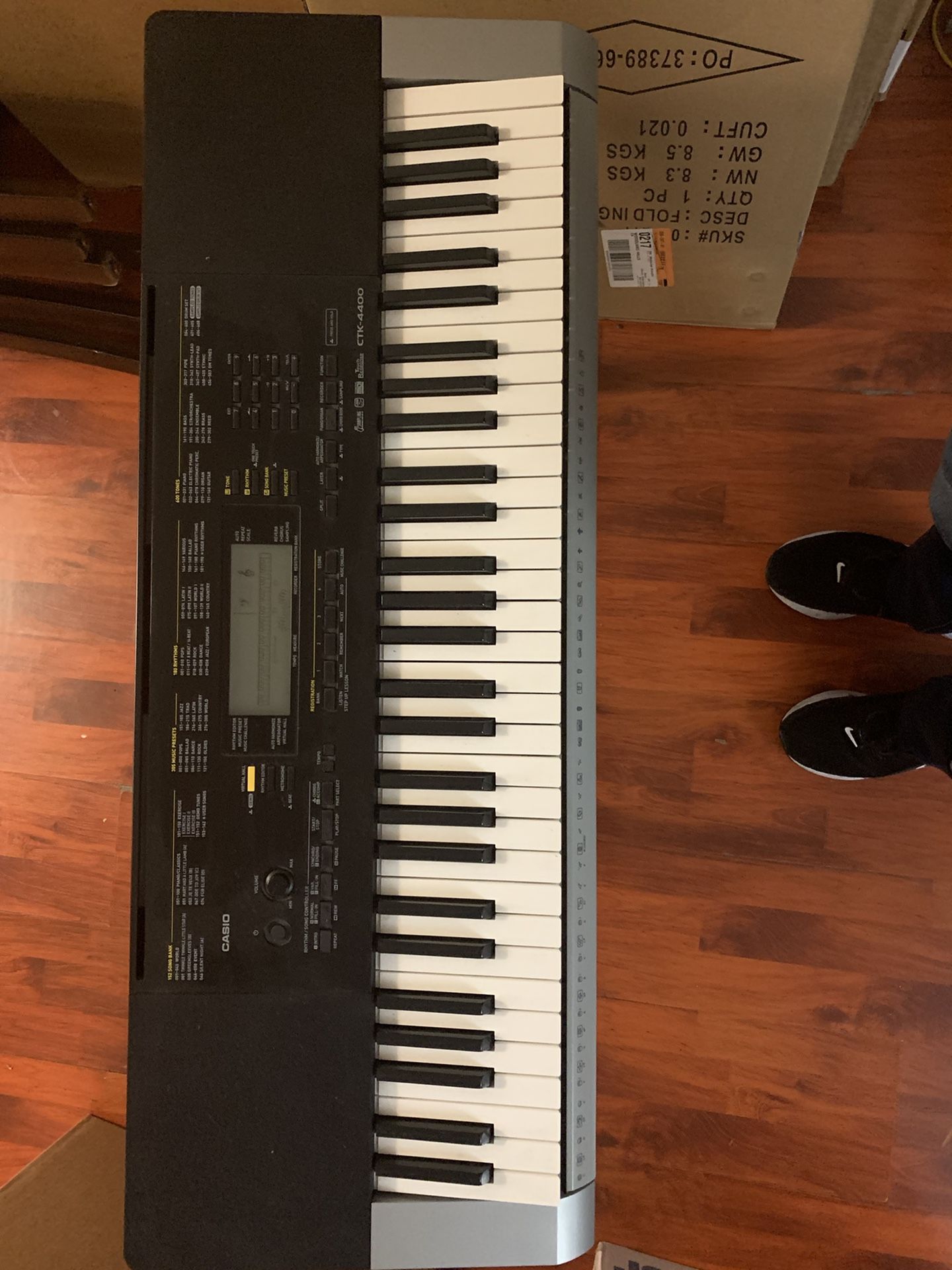 Grand piano keyboard, Casio CTK -4400