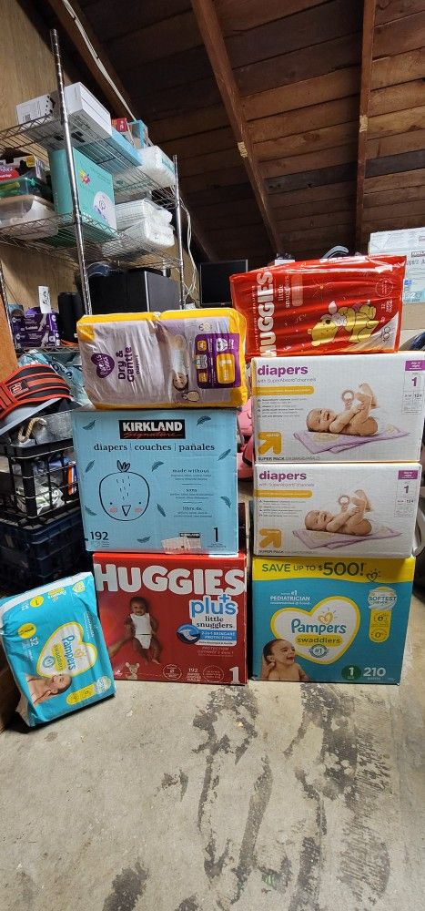Baby Diapers Size 1 Huggies, Pampers, Up &Up, Kirkland, Parents Choice