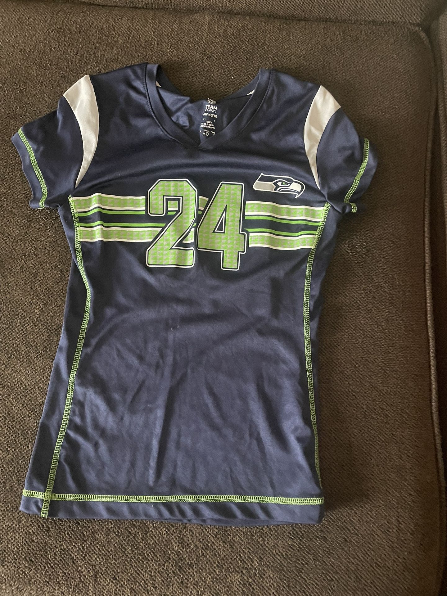 NEW Children’s Seahawks Shirts and pull over Jacket
