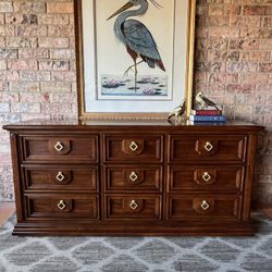 Vintage thomasville triple dresser 