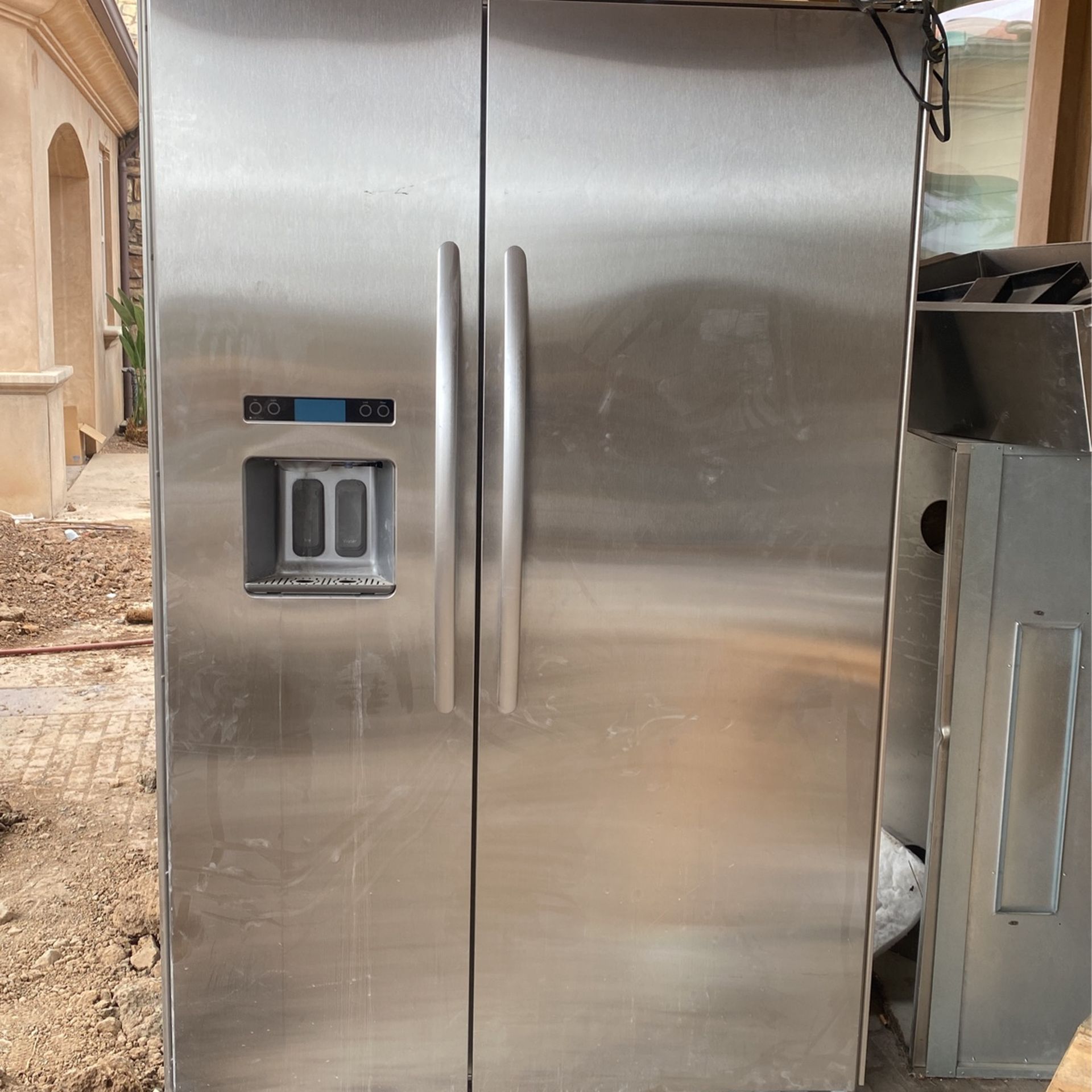 large Kitchen aid refrigerator 