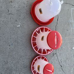 Plastic food feeders, Chicken feeder $7 PLASTIC FOOD FEEDER 6.6LB / 3KGS.  $$15- 19.8LB / 9KGS. $15 PLASTIC WATERER  2.9 Gallons 
