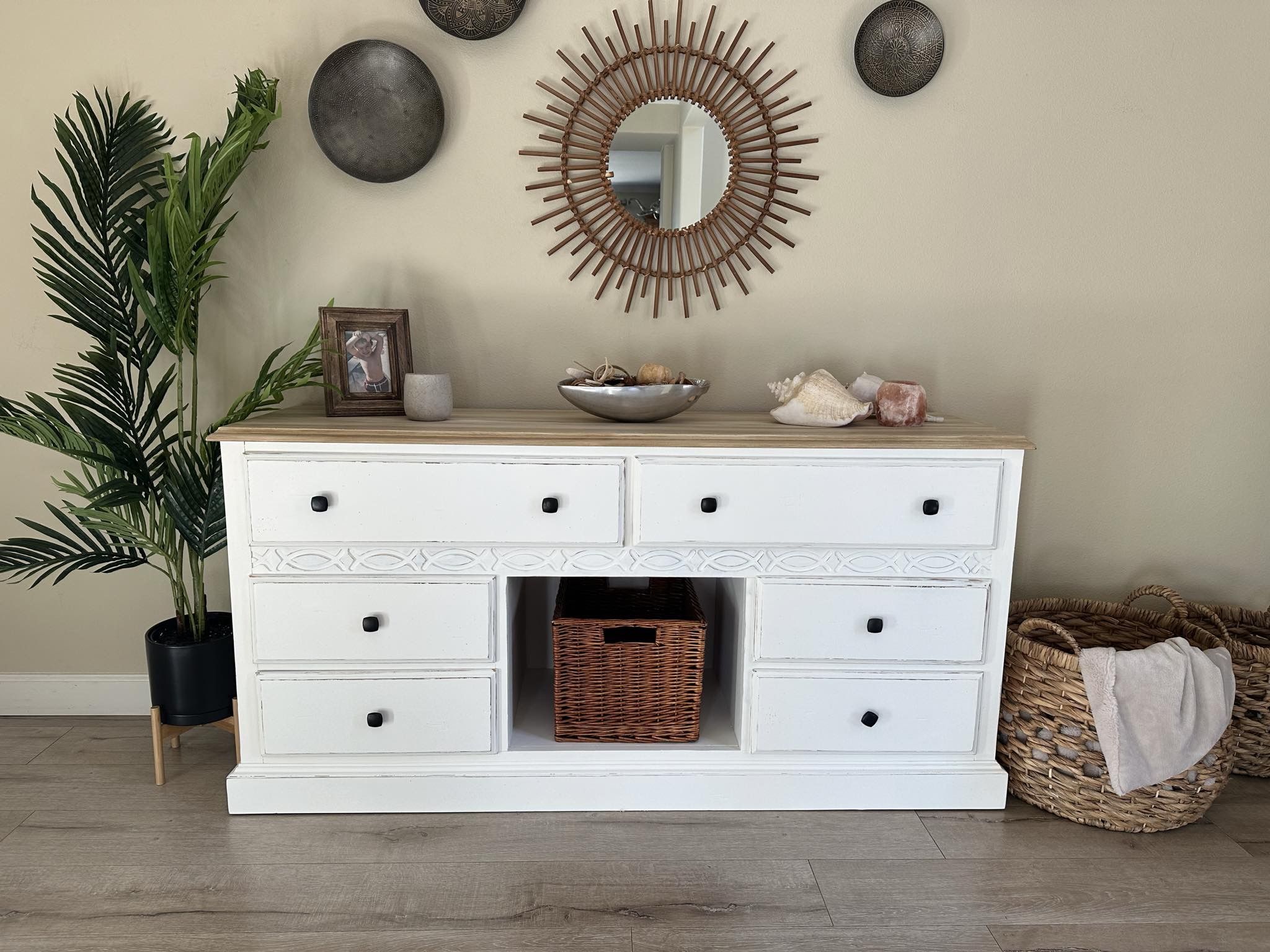 Entry Table Buffet TV stand Console Unit