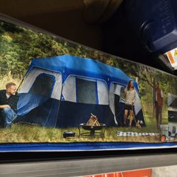 Brand NEW 8 Person Tent 