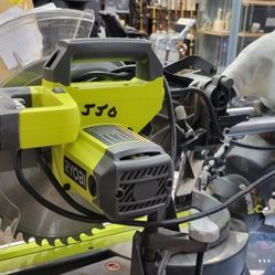 Ryobi TSS121 12 inch Sliding Compound Miter Saw Great Like New Condition 