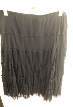Black long skirt