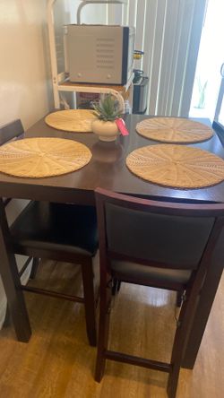 Dinning table