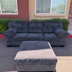 Couch Sectional - Free Delivery