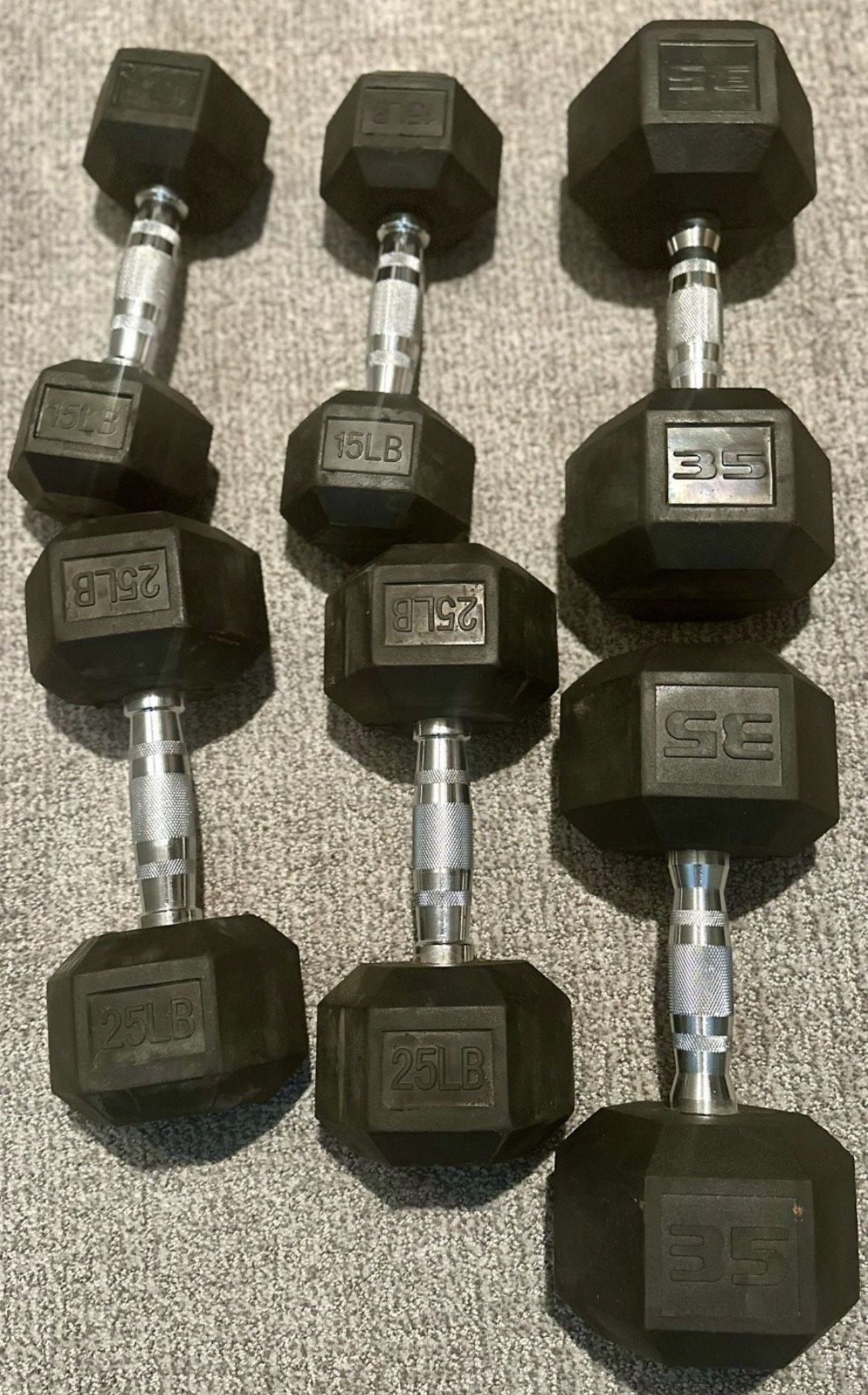 Dumbbell weight set