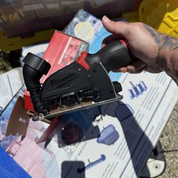 Milwaukee Cut Off Tool Brand New In Box 