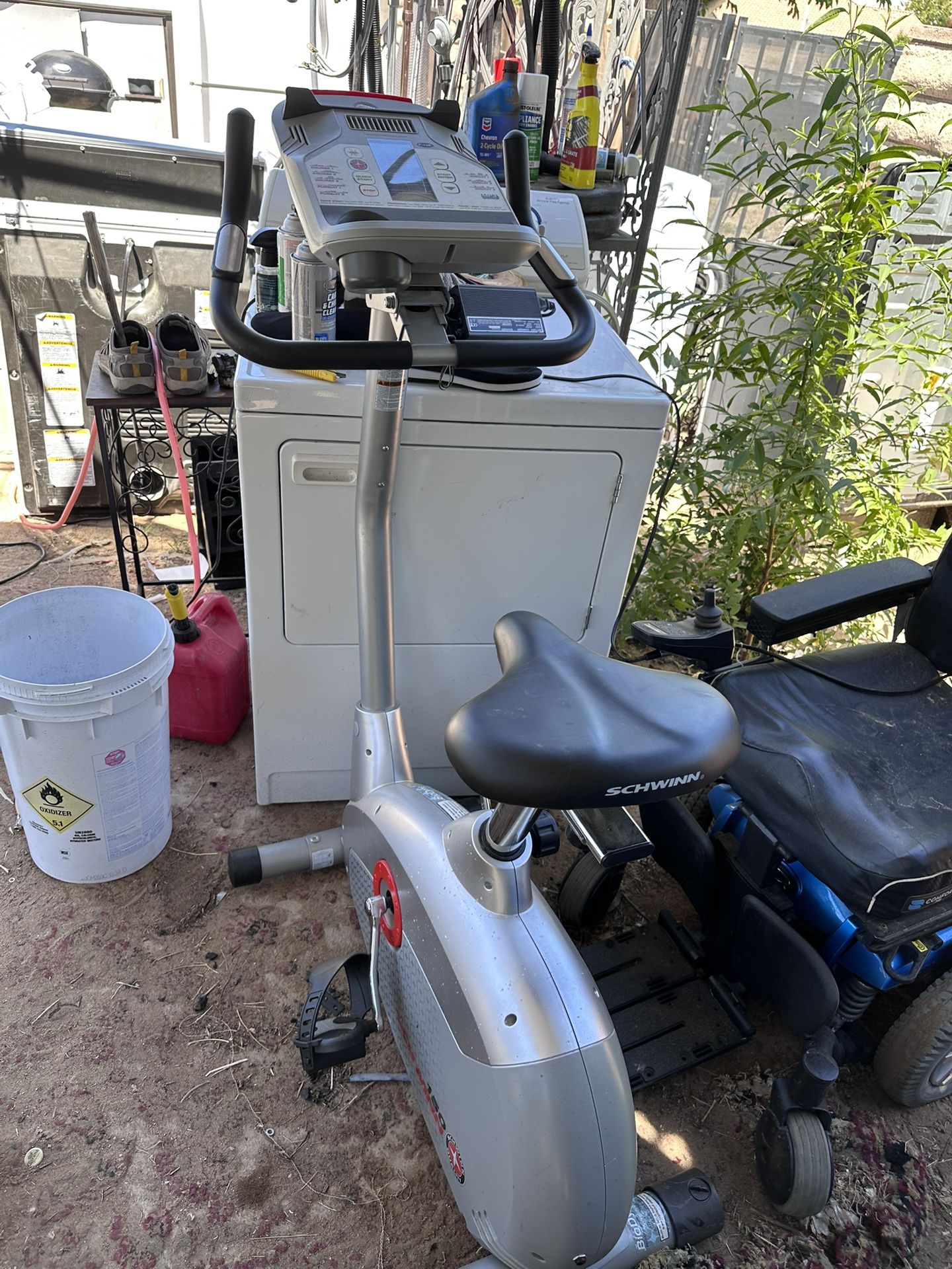 Upright Exercise Bike 