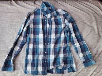 BURBURY Brit Shirt Size L Like New