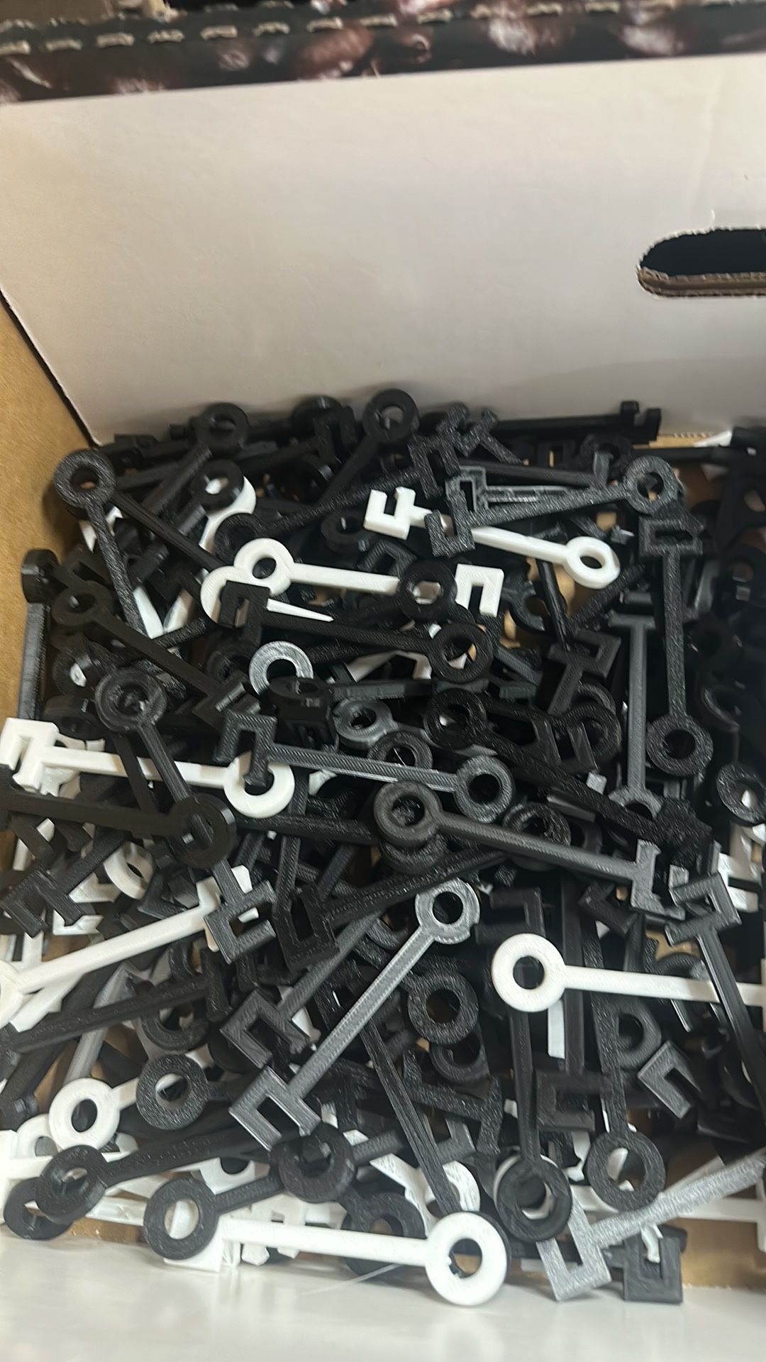 Reusable Clay Target Holders 