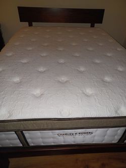 Charles Rogers Estate 7000 Extra Comfort Queen plus  Platform Bed