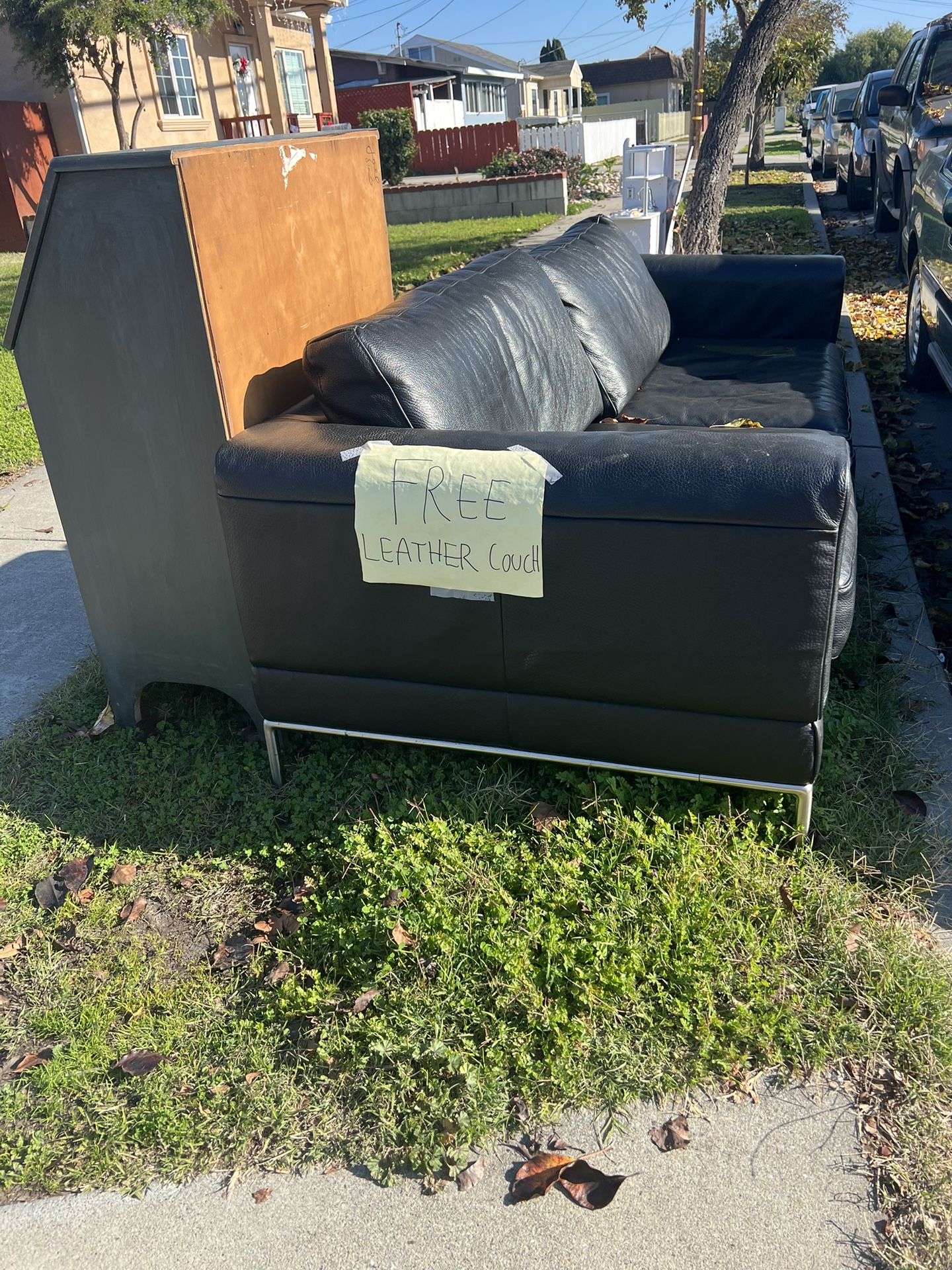 Free Couch And Desk With Drawers 