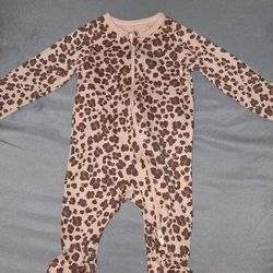 NB BABY GIRL CLOTHES $1 EACH
