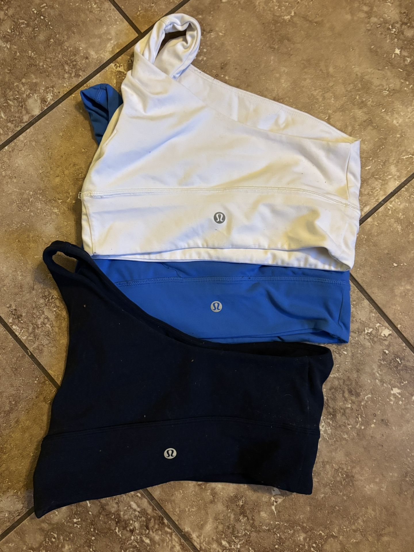 Lululemon Sports Bras Size 6