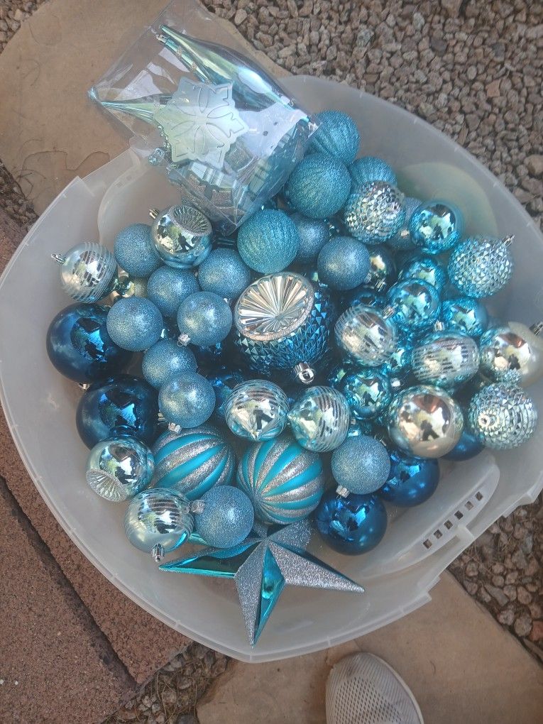 86 Christmas  Ornaments