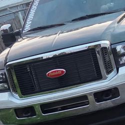 Ford F250 Grill