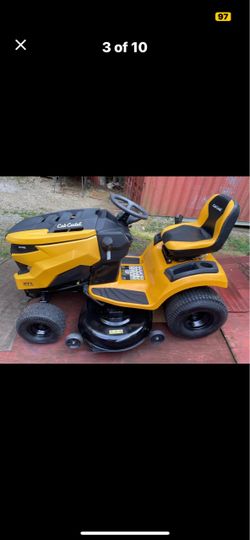 2022 Cub Cadet XT-1 with 46in Deck 23hp Very Low Hours