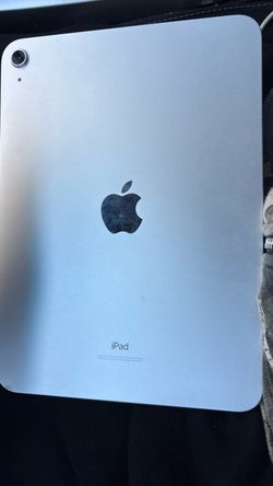 iPad 10th gen