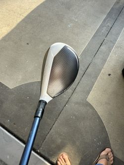 Taylormade Sim Max - 3 Hybrid - Ventus 7S Stiff Shaft - Golf Pride Align Grip