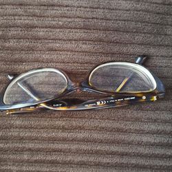 AUTHENTIC " GOOD CONDITIONS JIMMY CHOO READING GLASSES 15$ NO CASE SORRY