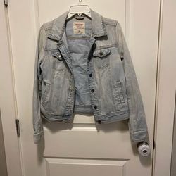 Mossimo Supply Co. Denim Jacket | Size Medium Must pick up