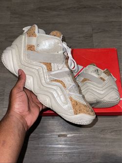 Size 13- Adidas Top Ten 2000’ Kobe Vino Pack