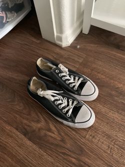 Black and white converse