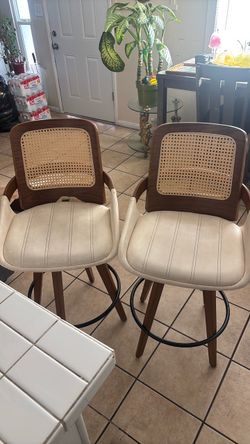 Stool chairs