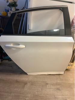 2019 Honda Accord Sport white passenger door