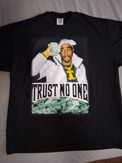 RARE TUPAC TRUST NO ONE T-SHIRT