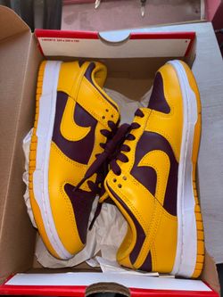 Nike Dunk Low Retro University Gold