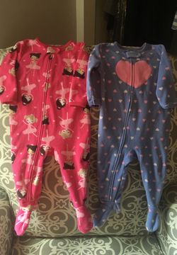 2 baby girl pajamas by carters size 12mo
