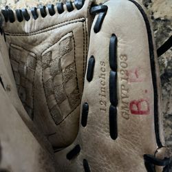 Left-Handed Mizuno GMVP Professional Model 12" Leather Baseball Glove LHT