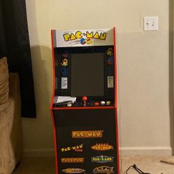 Pac Man & Earpods Pro 