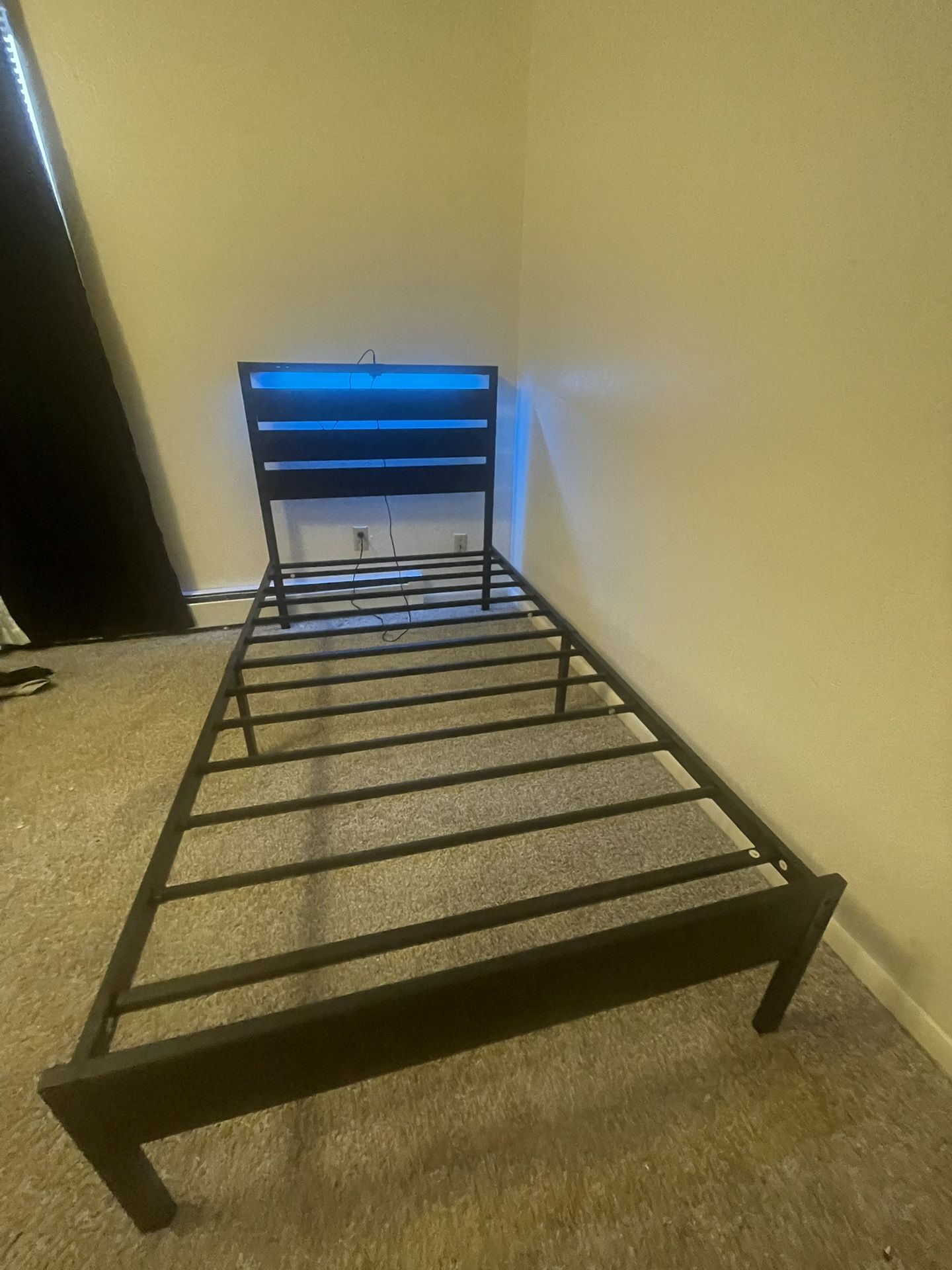 Twin Size Bed With Led Lights