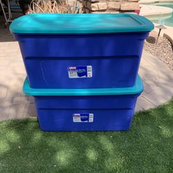 Large plastic Bins