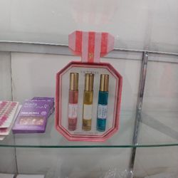 Victoria Secret Bombshell Trio